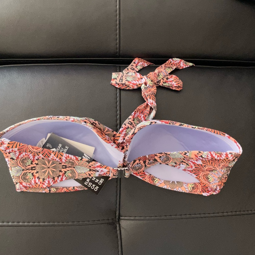NWT h and m bikini top - Picture 3 of 4